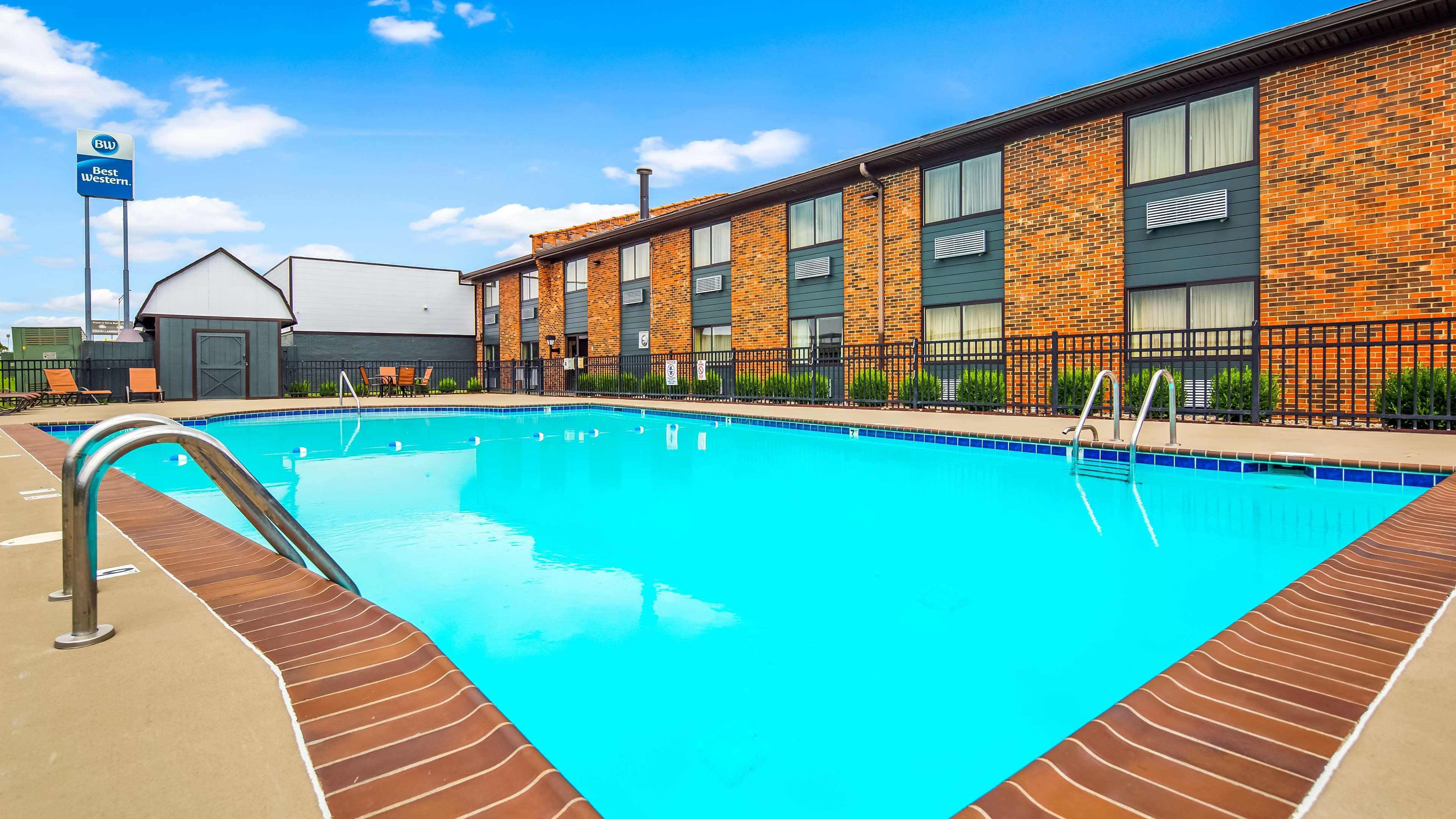 Best Western Shepherdsville Εξωτερικό φωτογραφία